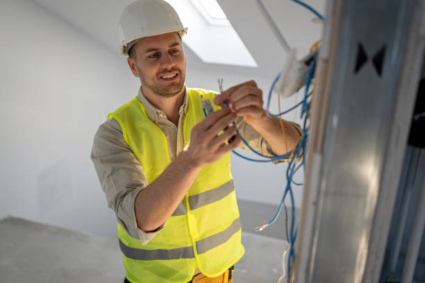 Best Circuit Breaker Repair  in Amity, OR